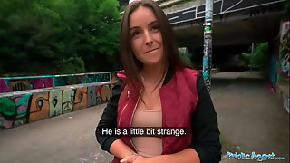 Public Agent student enjoys getting her vagina penetrated hard by a stranger outdoors in Prague