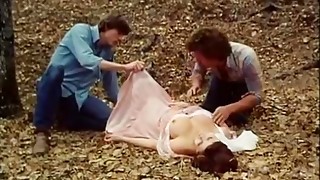 Horny Dude Fucks a Sexy Brunette Babe Outdoors in a Vintage Porn Scene
